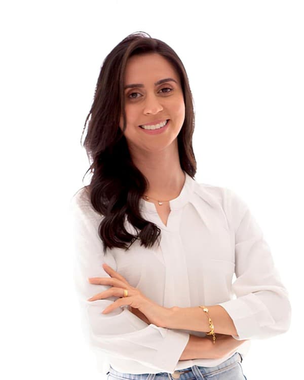 Valéria Alves